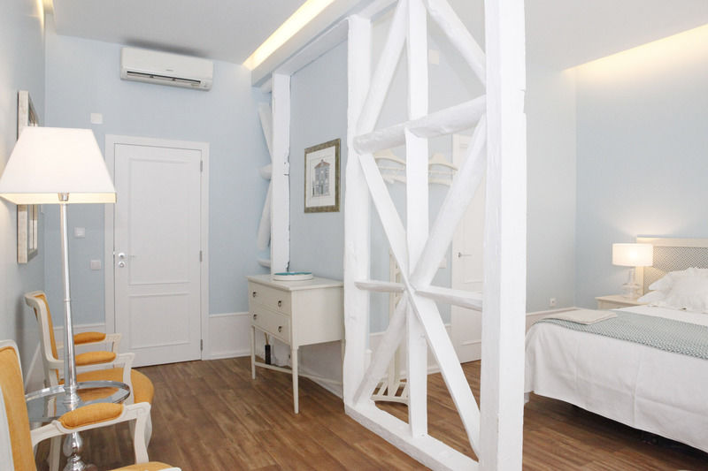 Alecrim Ao Chiado Hotel ลิสบอน ภายนอก รูปภาพ